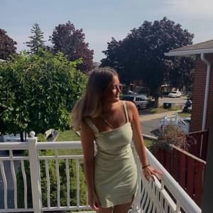 Meet your Posher, Maja